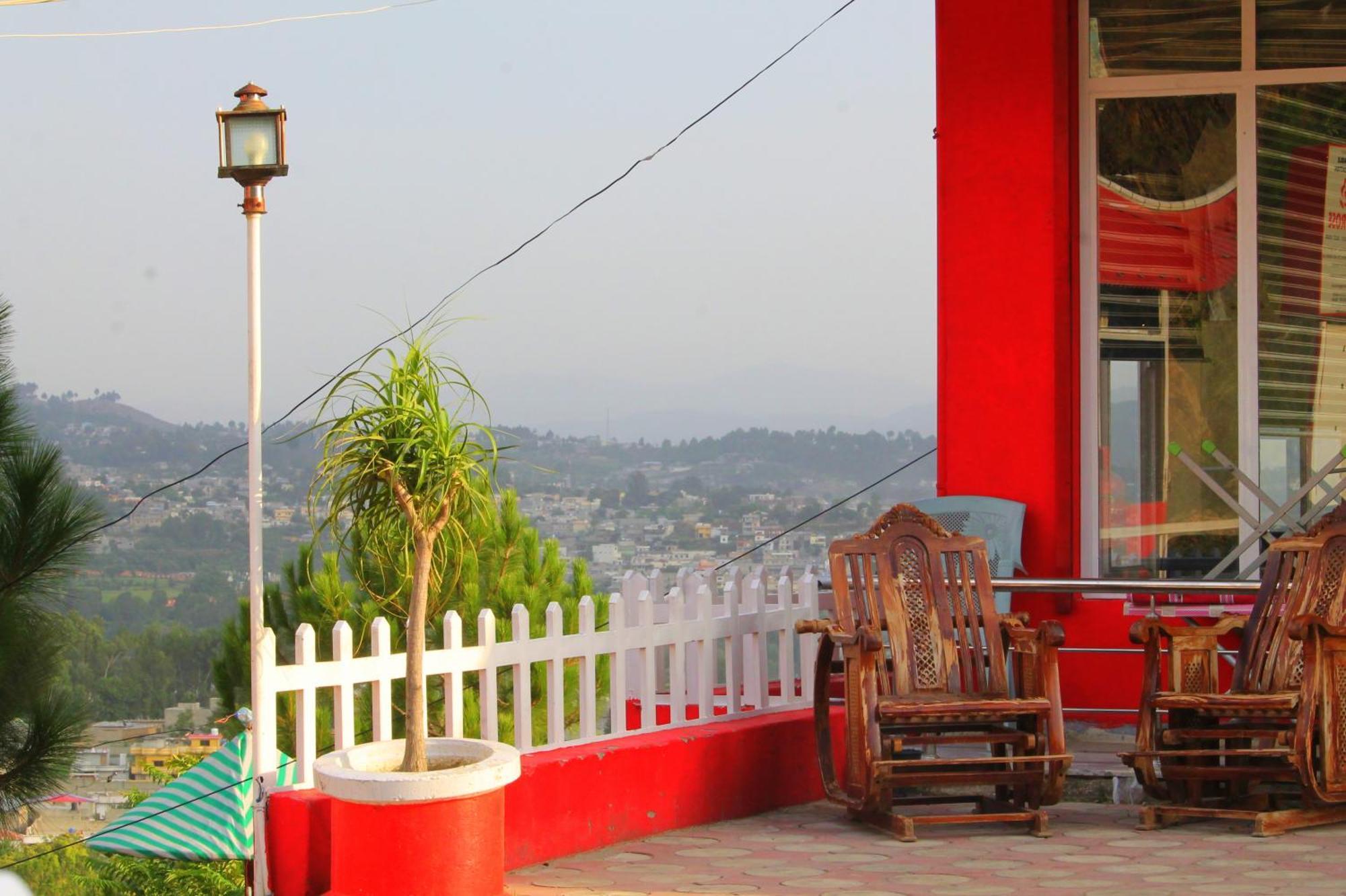 Red Rose Hotel & Resort Mansehra ภายนอก รูปภาพ